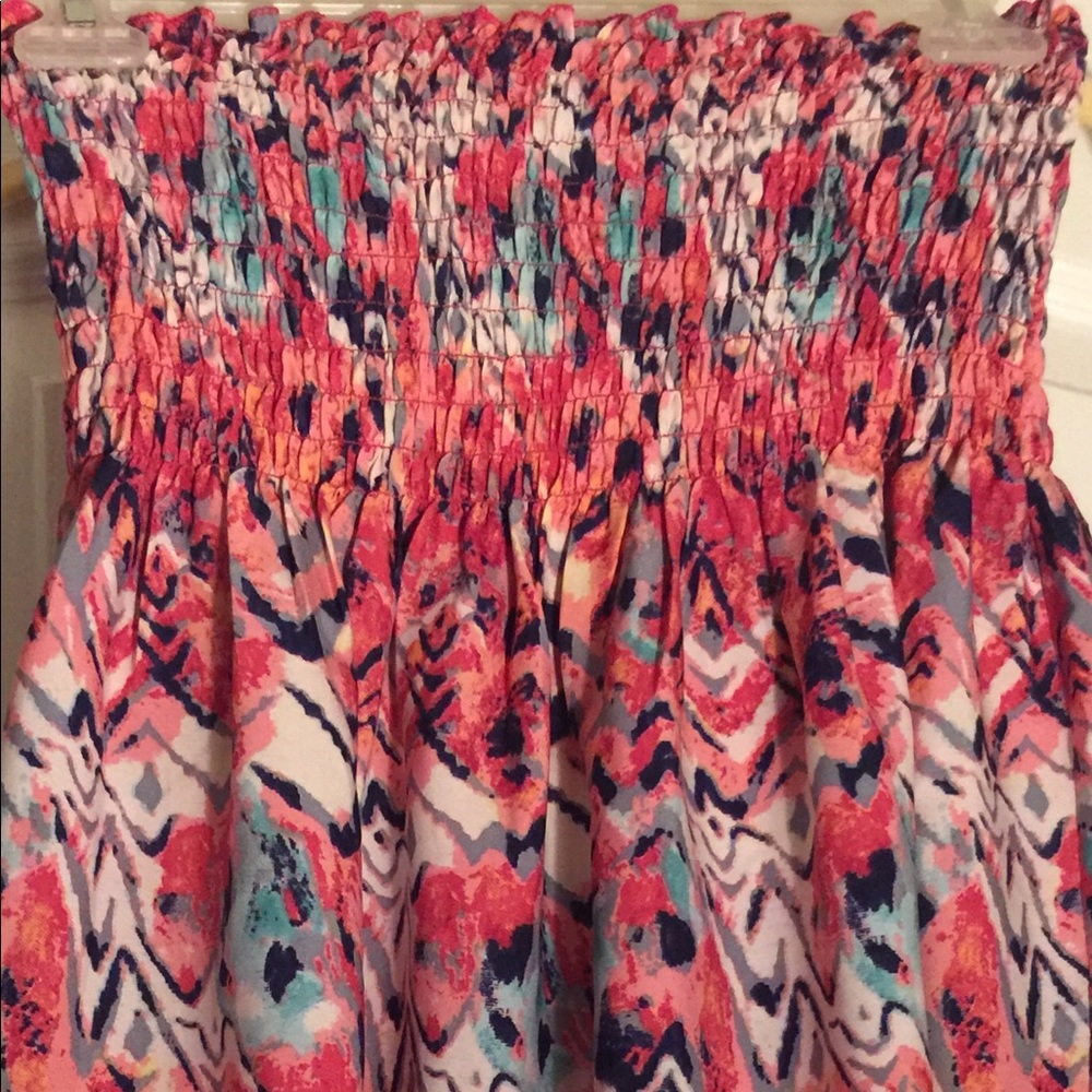 JUNIORS STRAPLESS DRESS 💗